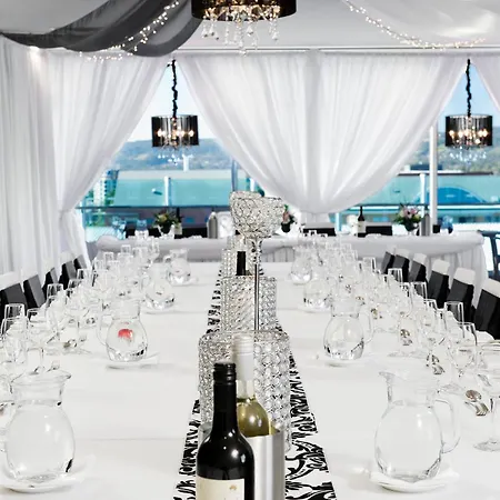 Majestic Roof Garden Hotel-2
